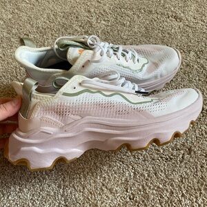 Sorel Kinetic Breakthu Day Lace sneaker